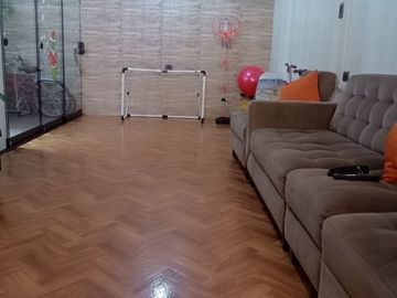 Linda Casa lista para Mudarse, En condominio cerrado con 2 cocheras, 137m2 AT