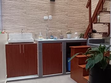 Linda Casa lista para Mudarse, En condominio cerrado con 2 cocheras, 137m2 AT