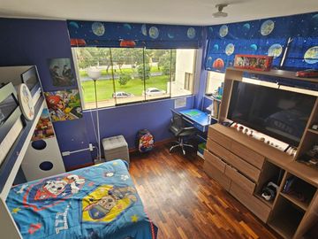 Linda Casa lista para Mudarse, En condominio cerrado con 2 cocheras, 137m2 AT