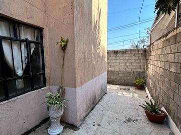 CASA DUPLEX PLANTA BAJA FRACC DIEGO RIVERA - MERCADO DE ABASTOS