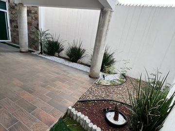 Venta de Casa en Cumbres Elite Hacienda con Paneles Solares Monterrey