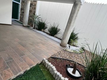 Venta de Casa en Cumbres Elite Hacienda con Paneles Solares Monterrey