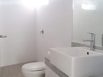 🏡 ¡Espectacular Departamento en Segundo Piso En La Exclusiva Zona De San Bartolo! 🏡
