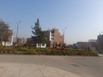 ¡Gran Oportunidad de Inversión en Terreno en Carabayllo, Lima, Perú!