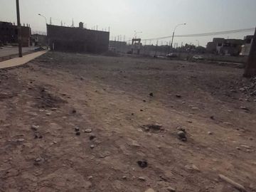¡Gran Oportunidad de Inversión en Terreno en Carabayllo, Lima, Perú!