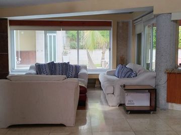 Hermosa casa en venta en condominio privado - Fracc. Colinas de Santa Fe, Xochitepec Mor.