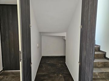 EXCELENTE CASA PREVENTA