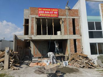 EXCELENTE CASA PREVENTA