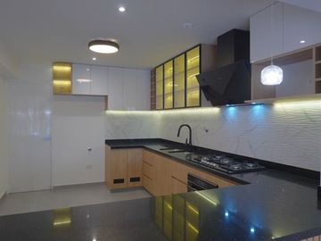 ¡Departamentos de Estreno en Aurora, Miraflores!