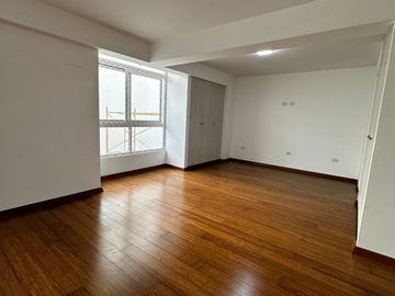 ¡Departamentos de Estreno en Aurora, Miraflores!