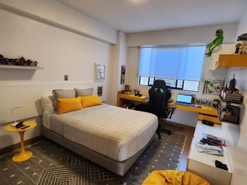 Vendo hermoso departamento remodelado con vista al golf los incas