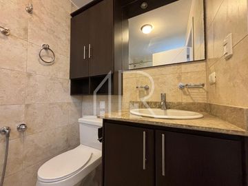 OPORTUNIDAD!! $100.000 Vendo Amplio departamento en Ponceano Alto
