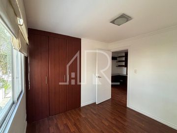 OPORTUNIDAD!! $100.000 Vendo Amplio departamento en Ponceano Alto