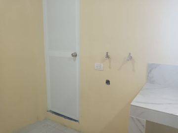 Venta de Casa en Mapasingue en el sector de la empresa Santa Priscila, Ubicada en la ciudadela Colinas del Hipódromo
