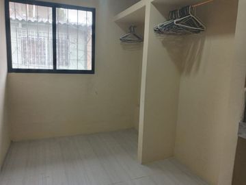 Venta de Casa en Mapasingue en el sector de la empresa Santa Priscila, Ubicada en la ciudadela Colinas del Hipódromo