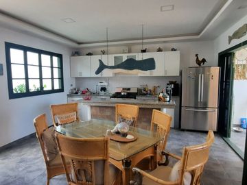CASA EN VENTA SANTA MARIANITA