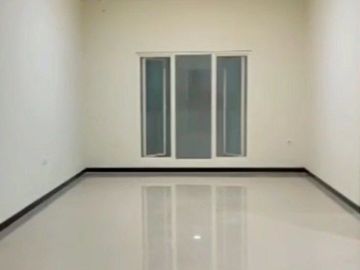 Rumah Minimalis Modern Baru Gress di Perumahan Puri Mas  Rungkut Surabaya Timur