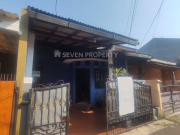 For Sale : Semi Furnished House in Bumi Mutiara Housing Complex, Bogor
