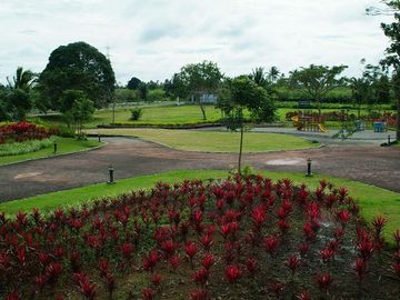 For Sale 3 Bedroom House and Lot with Exclusive Golf Club Membership in Silang, Tagaytay