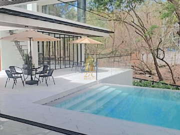 Ultra-Luxury Brand New House with Glass Elevator for Sale in Ayala Alabang Village, Muntinlupa