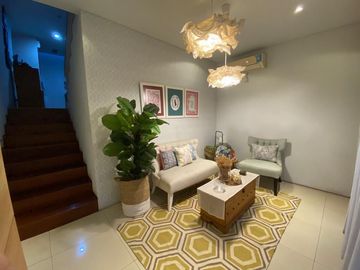 Rumah Mewah di Lokasi Asri dan Strategis, Jl. Bungur Mampang Prapatan