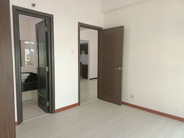 City Place Residences Binondo, 48 sqm, 1 bedroom, bare for sale
