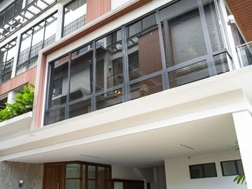 New 4BR Premium Townhouse for Sale in Paco Manila near Landers Otis