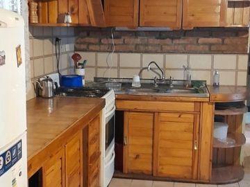 Atención   Desarrolladores / Inversores - Familias. VENTA  Casa con gran potencial.