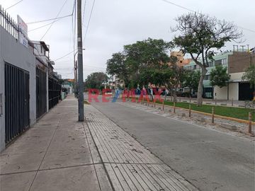 Venta De Terreno Comercial o Vivienda en Cercado de Lima