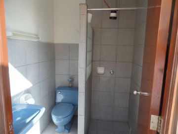 ¡Ubicadisima! Casa en Avenida - Urb. San Diego SMP