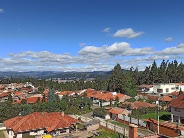 Departamentos en Edificio Isana