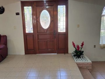 Casa con jardin en venta en Pachuca
