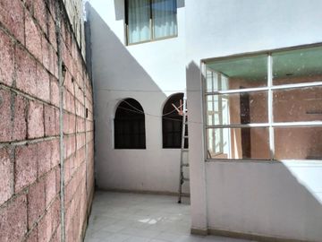Casa con jardin en venta en Pachuca