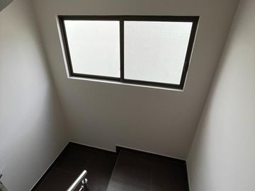 Casa en VENTA o RENTA con piscina, Zona Sur, Urbanizacion Manta Beach, San Mateo, Manta, Ecuador