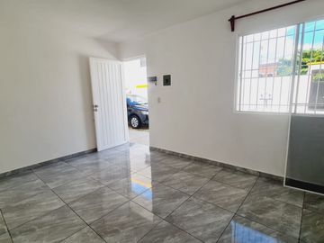 EDIFICIO EN VENTA, 5 DEPARTAMENTOS, 2 LOCALES COMERCIALES, PLAN DE AYALA, TUXTLA GUTIERREZ