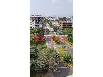 Vendo Lindo Departamento Frente A Parque En San Isidro