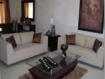 VENTA DE ACOGEDORA Y AMPLIA CASA EN LA SUPERMANZANA 27 CANCUN