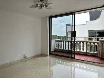 Apartamento en venta en Villa Country.