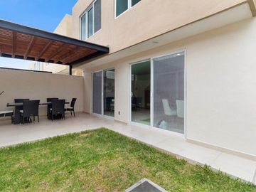 Venta de casa en Fraccionamiento La Vista Residencial con amenidades