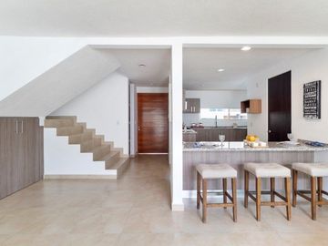 Venta de casa en Fraccionamiento La Vista Residencial con amenidades