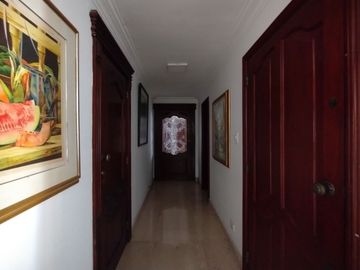 Apartamento en venta en Villa Country.