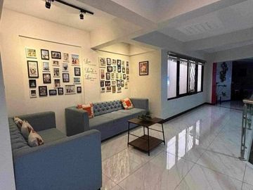FOR SALE FULLY FURNISHED LUXURIOUS MODERN HOUSE IN MABALACAT CITY NEAR NLEX