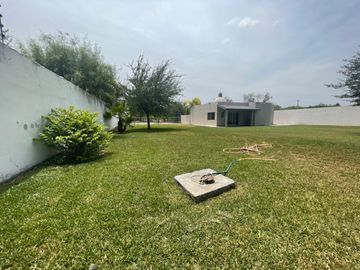 QUINTA VENTA PORTAL DEL NORTE FRENTE A PARQUE