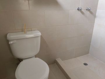 Venta de casas en la la Urbanización La Martina, 3 dormitorios, a crédito.