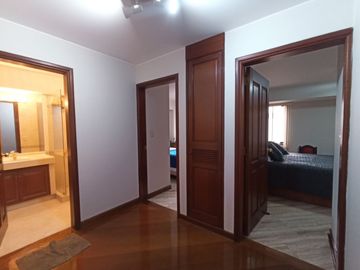 VENTA DEPARTAMENTO CON AMPLIA TERRAZA EN URB. CHACARILLA SURCO