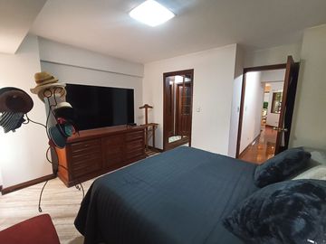 VENTA DEPARTAMENTO CON AMPLIA TERRAZA EN URB. CHACARILLA SURCO