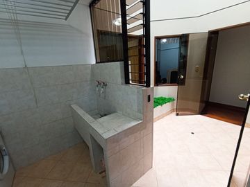 VENTA DEPARTAMENTO CON AMPLIA TERRAZA EN URB. CHACARILLA SURCO