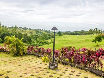 For Sale: Tranquil Retreat - 3-Bedroom House with Country Club Amenities in Silang, Tagaytay