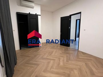 Rumah Baru di Cilandak – Lokasi Strategis, Lingkungan Asri