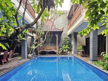 Di Jual Guest house aktif di lebak bulus jakarta Selatan